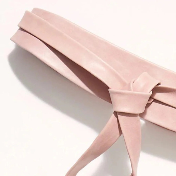 NWT ADA Classic Wrap Leather  Belt in Blush Pink main image 6